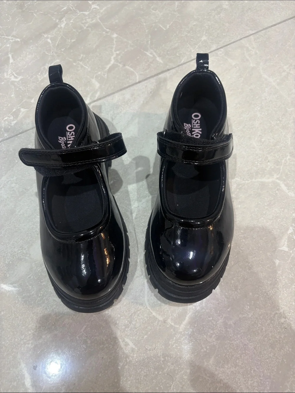 OshKosh B'gosh Girls' Black Patent Mary Jane Strap Shoes
